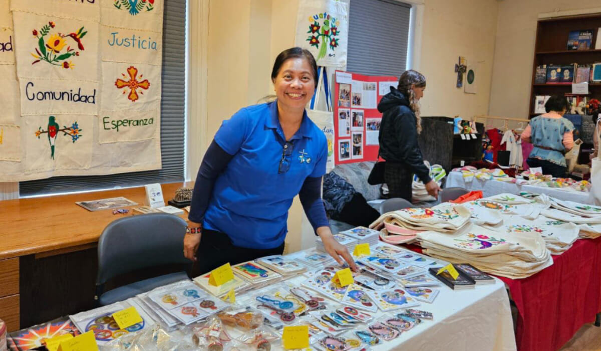 Lilibeth Sabado at the Alternative Black Friday- a festival of creativity!. Photo: Lilibeth Sabado